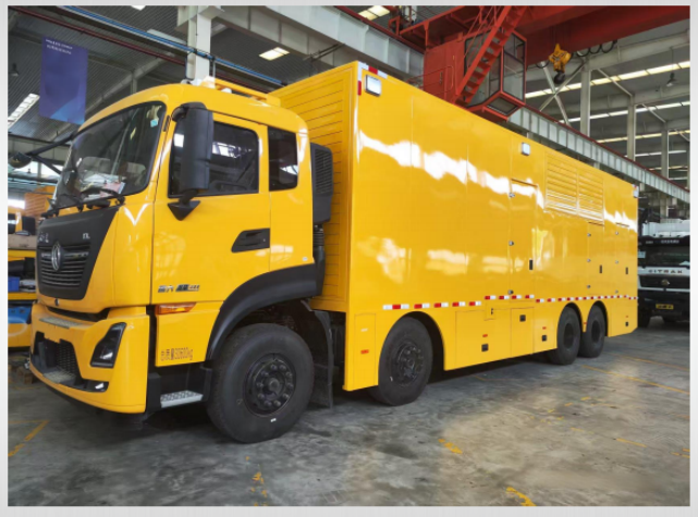 Chongqing Wholechaintech leverer med suksess tilpassede ettermonteringskabinetter for motorvogner, og demonstrerer ende-til-ende tilpasset produksjonsevne